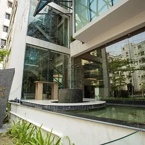 Pearl Hotel